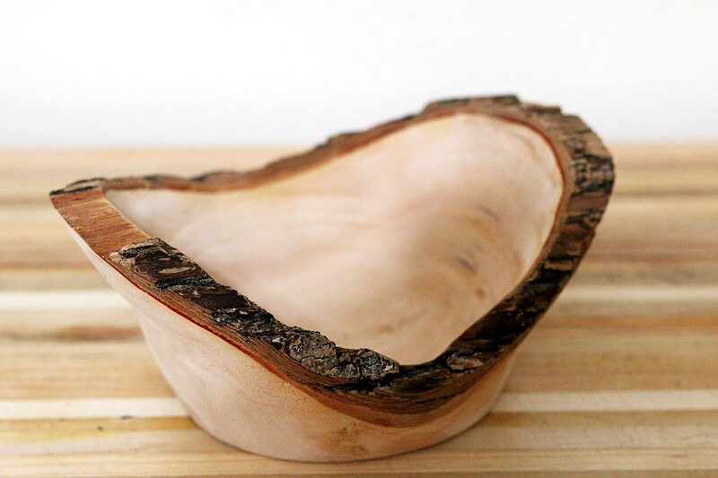 Live-edge bowl with the bark left on its rim